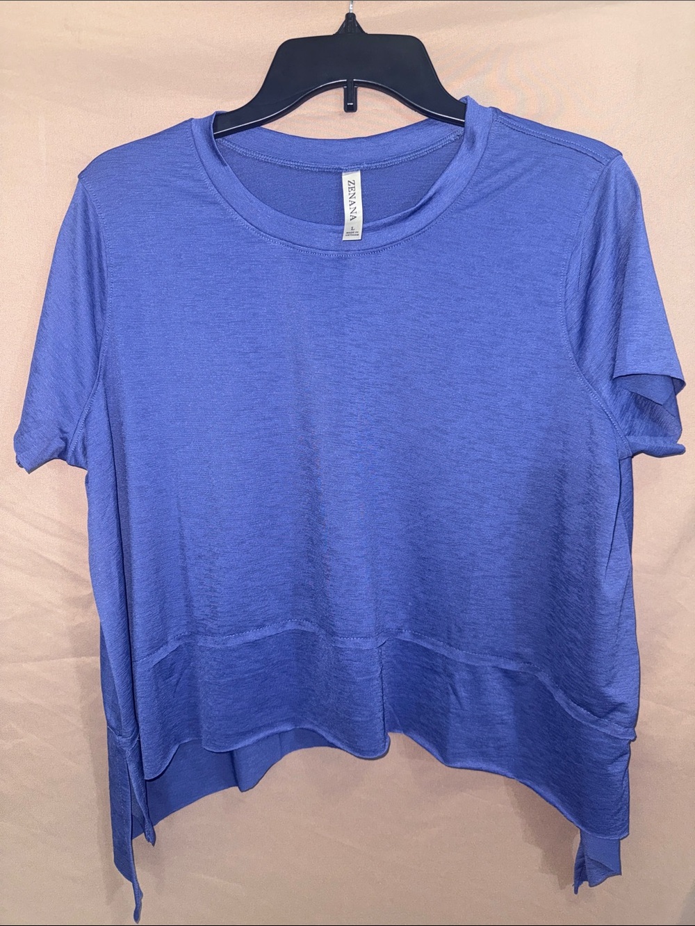NWOT Women’s Zenana Outfitters Short Sleeve Crewneck Shark-BiteTee in Periwinkle
